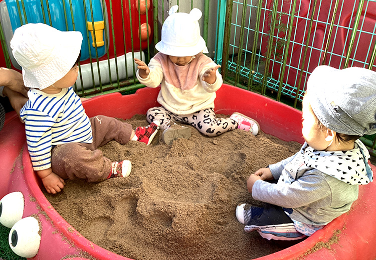 砂場遊び