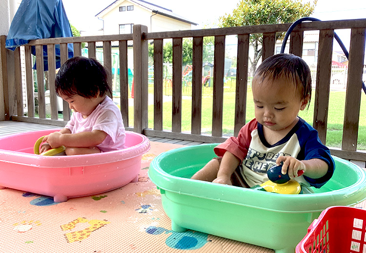 お水遊び