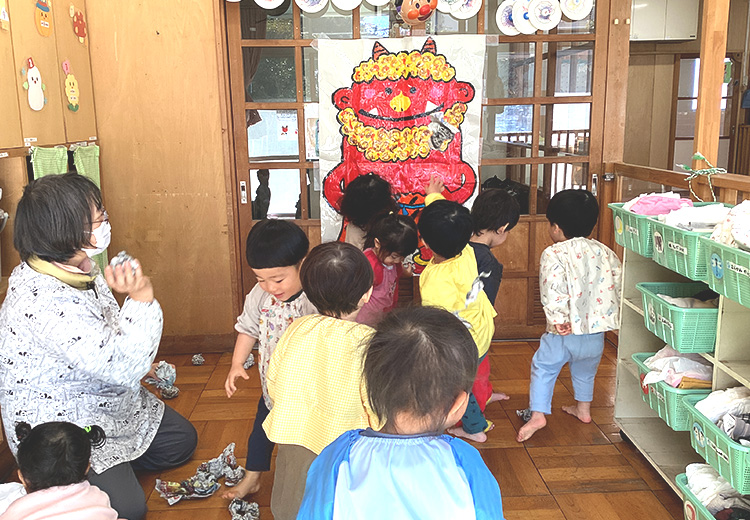 もちつきごっこ