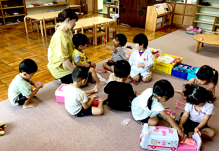 お医者さん遊び