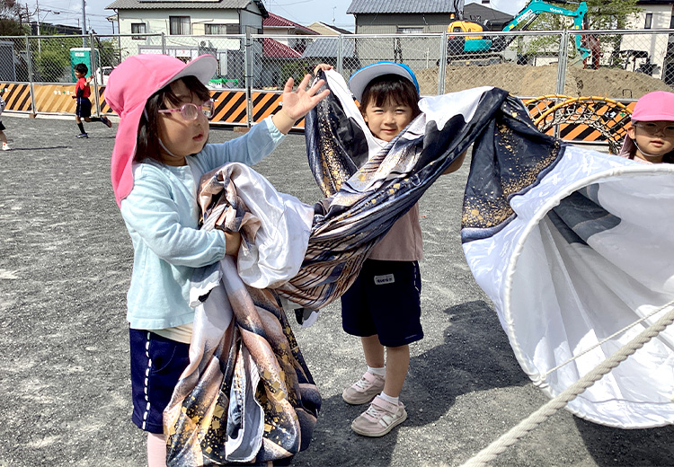 こいのぼり準備